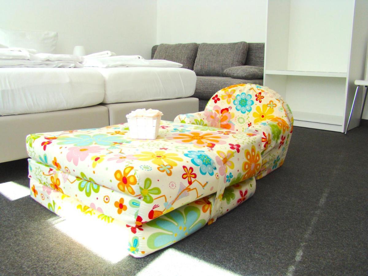 Bnb Potsdamer Platz Rooms & Apartments Berlino Esterno foto