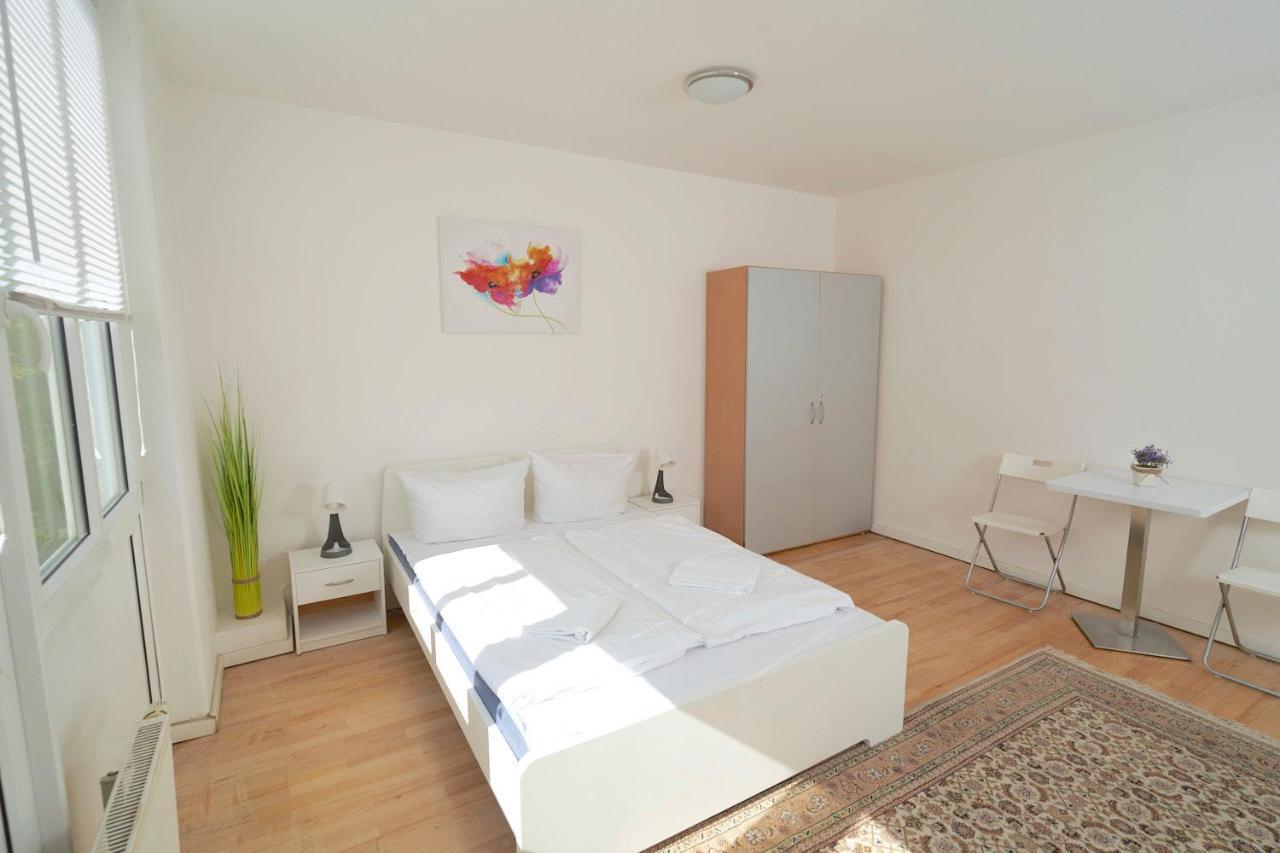Bnb Potsdamer Platz Rooms & Apartments Berlino Esterno foto