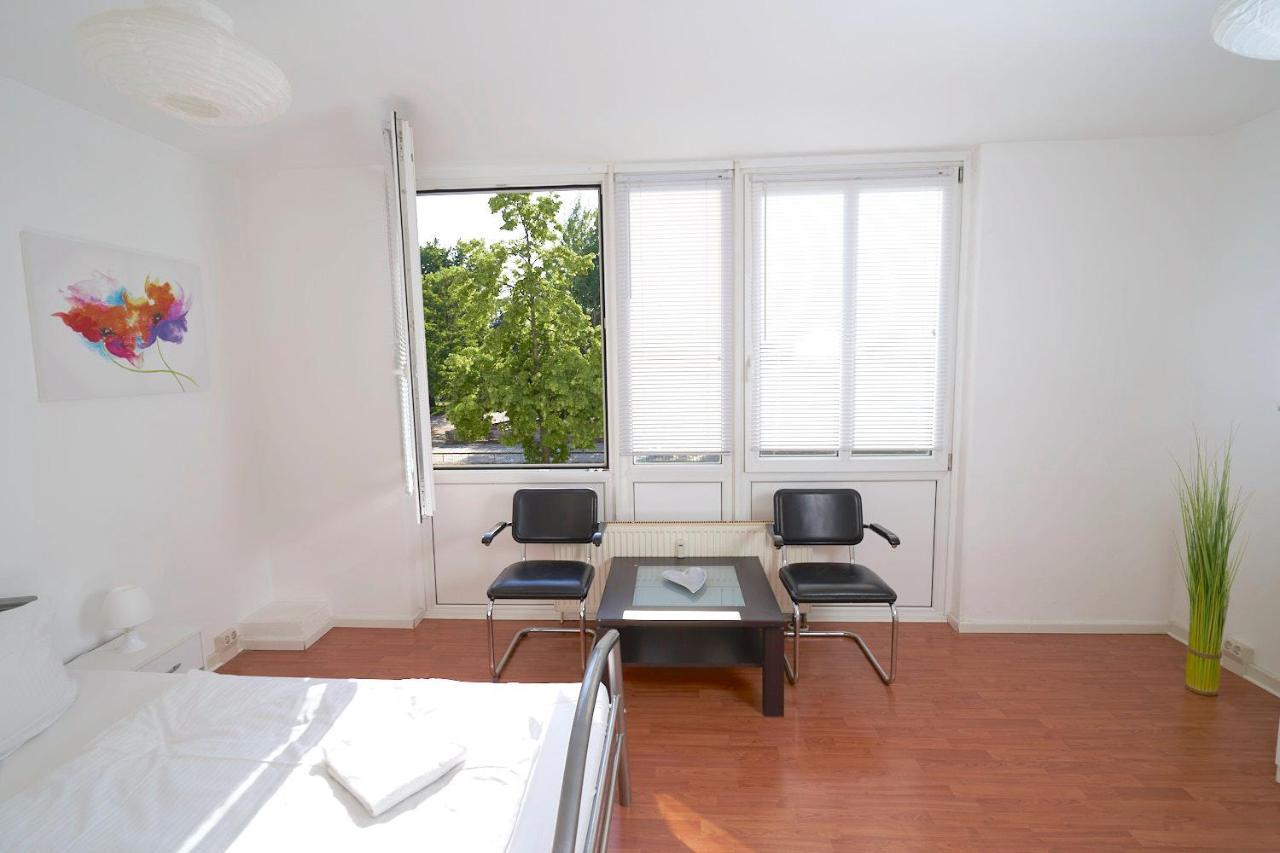 Bnb Potsdamer Platz Rooms & Apartments Berlino Esterno foto